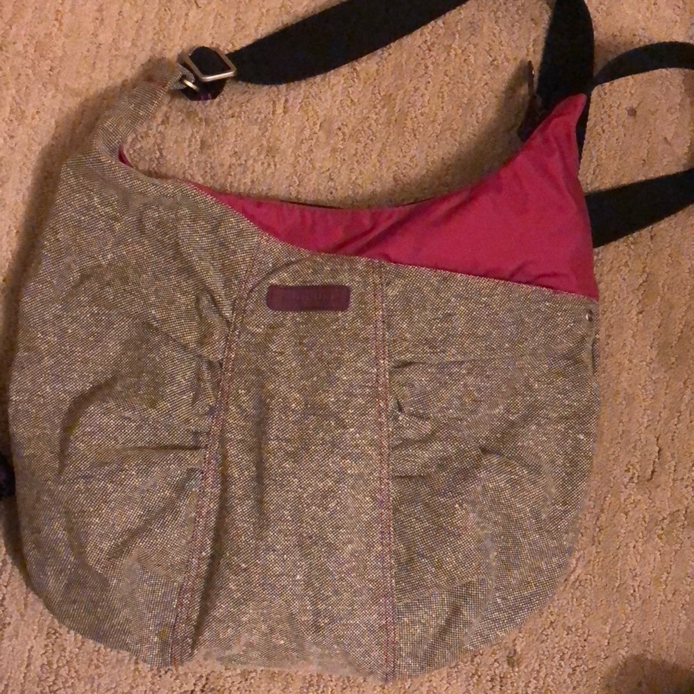 Timbuk2 crossbody bag